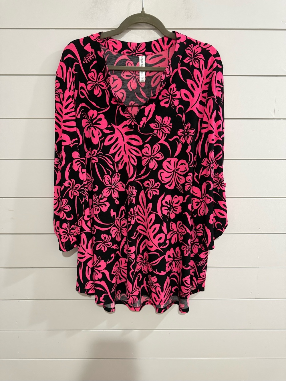 Dear Scarlett Lizzy Black Tunic with Hot Pink Floral Print